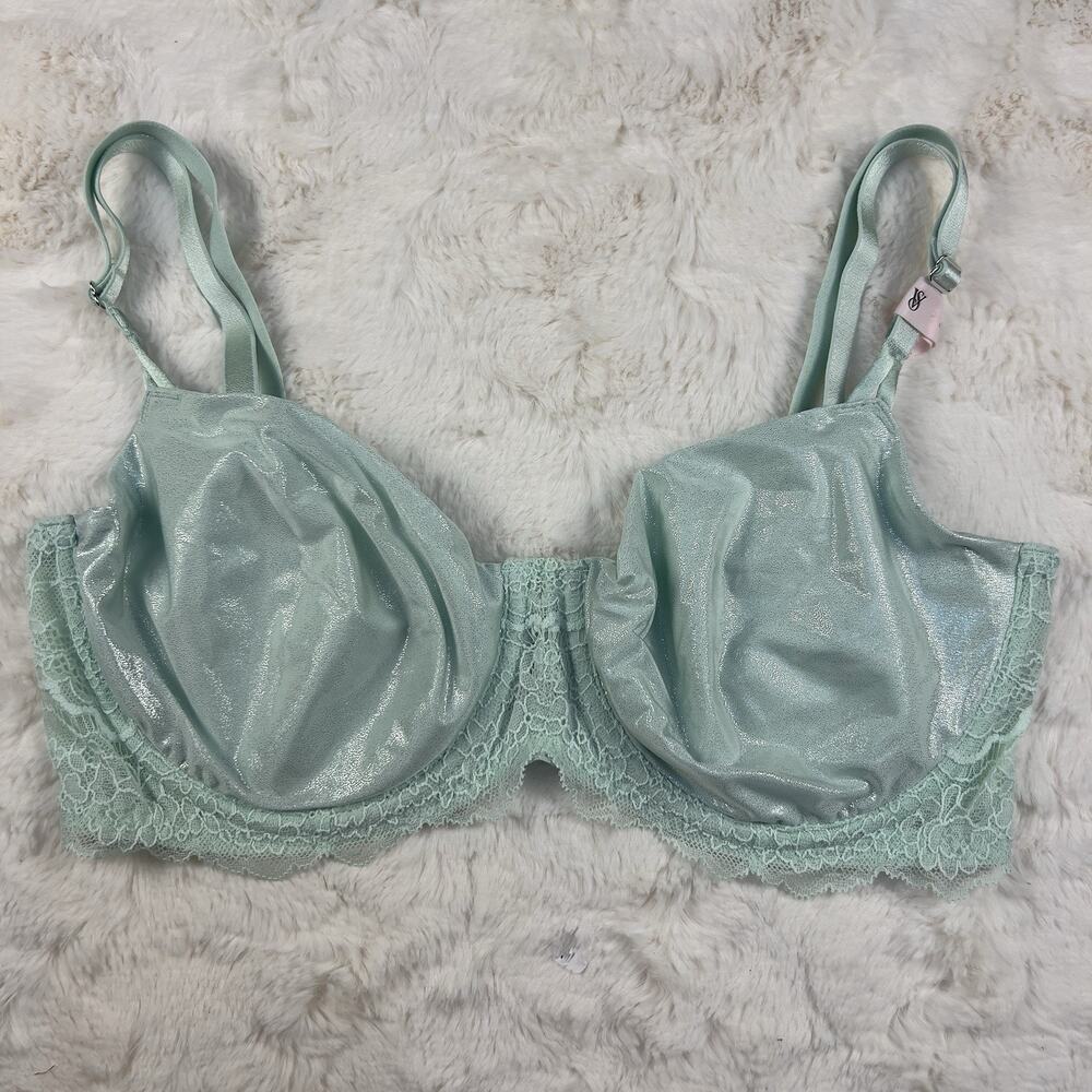 Victoria's Secret Dream Angels Unlined Push Up Bra‎ Shimmer Mint Size 32D